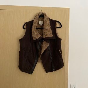 Olive & Oak vest